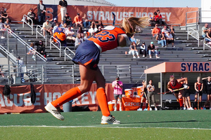  Following its win Friday against No. 16 Louisville, No. 15 Syracuse earned its second ranked win of the weekend by defeating No. 14 Princeton 2-1.