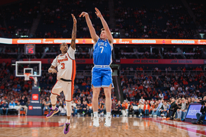 Duke shot 9-of-23 from 3 versus Syracuse, propelling it to a blowout 83-54 victory.