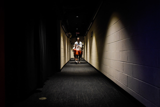 About four hours prior to the game, Syracuse players ate pasta and chicken, the team's go-to pregame meal.